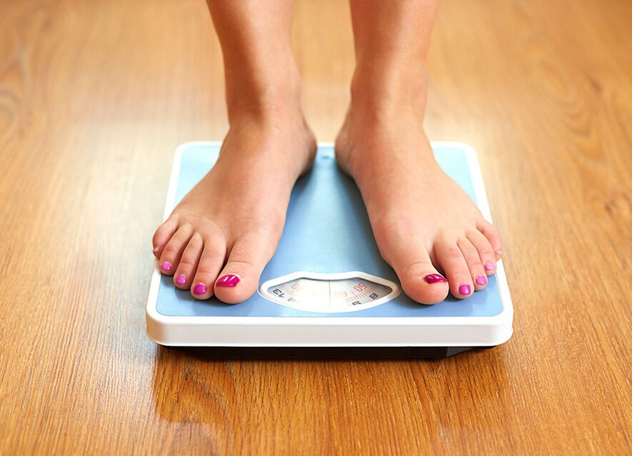 The numbers on the scale will please you if you adhere to the rules of a healthy diet. 